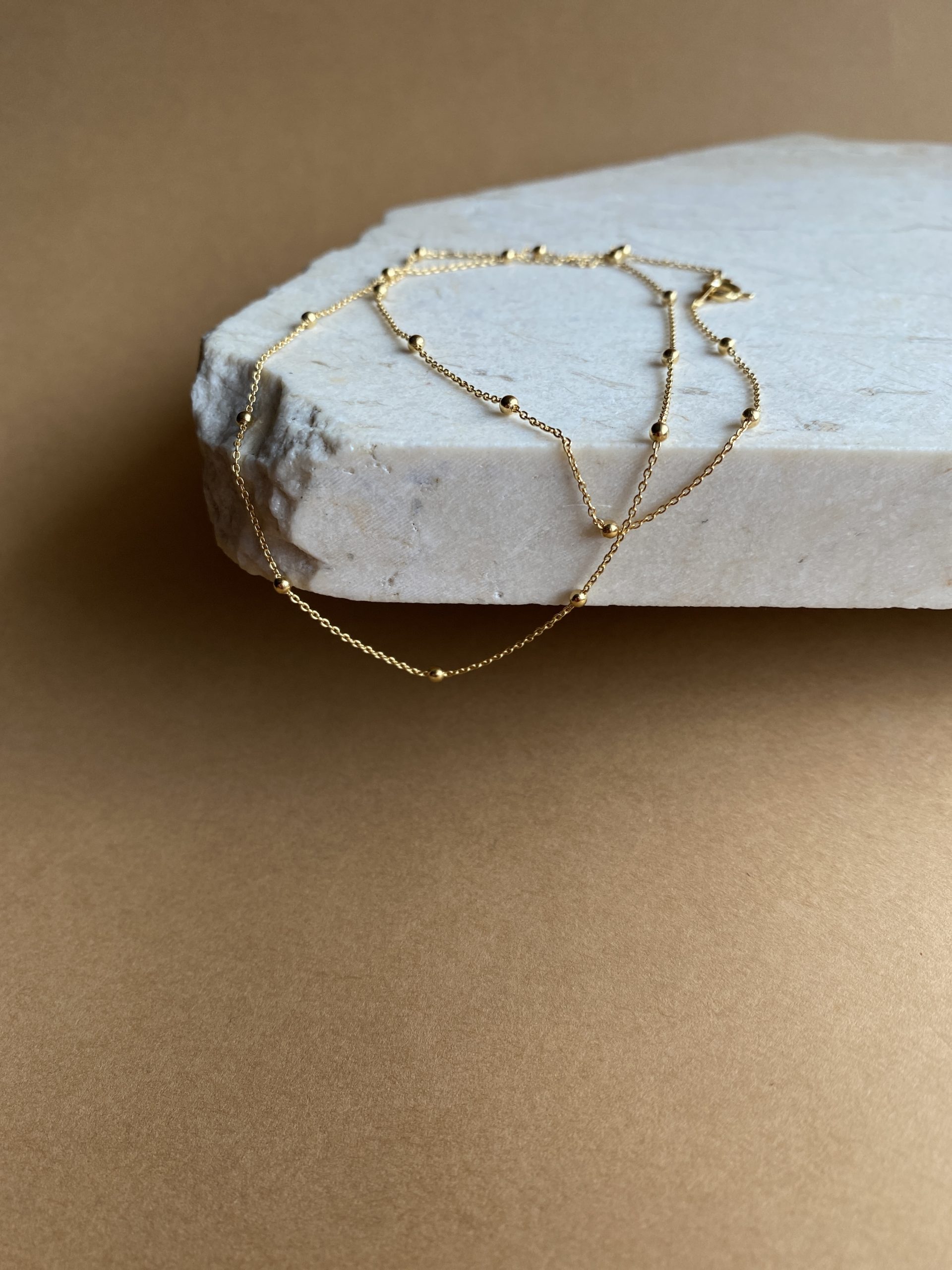 Naszyjnik z kuleczkami - obrazek 3